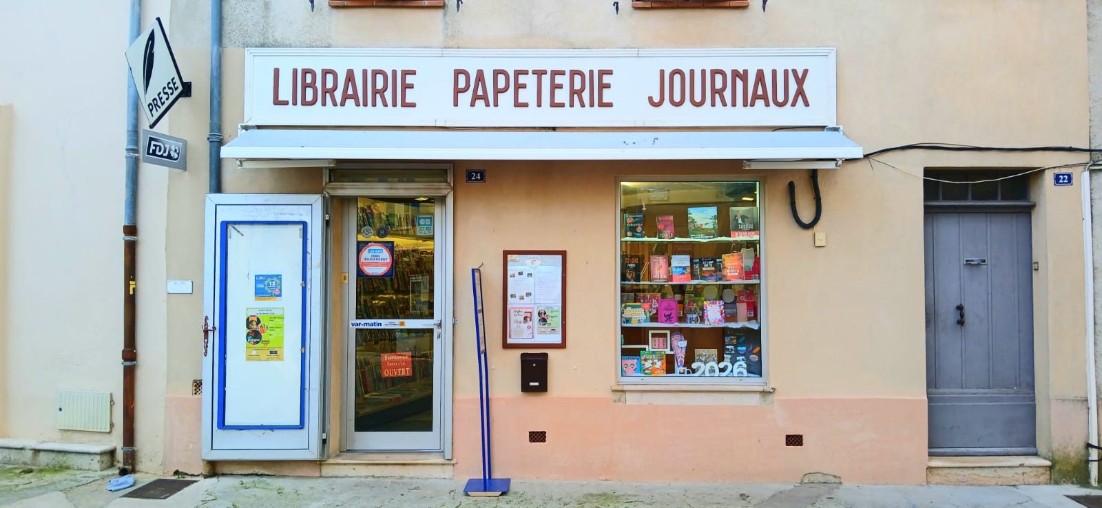 La Presse de Besse-sur-Issole, une adresse du quotidien signée Mylène